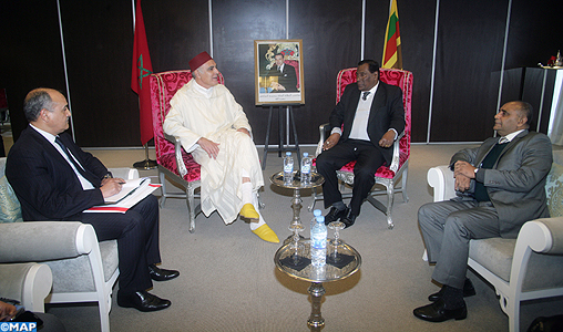 Mezouar s’entretient avec le ministre de l’Intérieur et de l’Administration publique sri-lankais