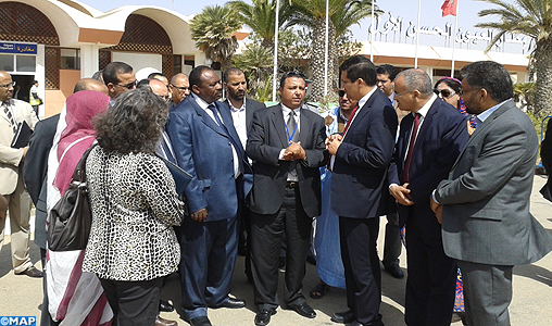 L’importance de renforcer les infrastructures dans les provinces du sud au centre de la visite d’une délégation parlementaire à Laâyoune