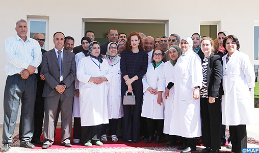 SAR la Princesse Lalla Salma inaugure le centre de référence de la santé reproductive pour la détection précoce des cancers du sein et du col utérin au Hay Mohammadi