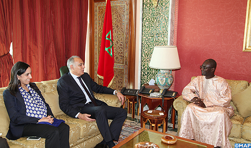 Examen à Rabat des moyens de promouvoir la coopération maroco-gambienne