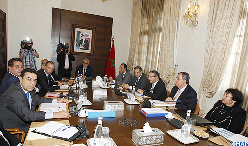Le chef du gouvernement préside une réunion consacrée à l’examen de la situation financière de l’ONEE