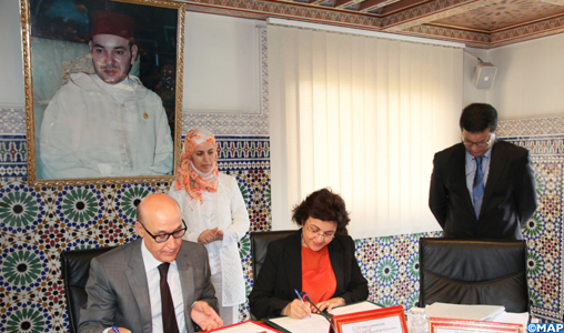 Signature d’une convention de partenariat pour la réalisation de programmes de formation continue des artisans