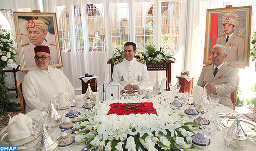 SAR le Prince Moulay Rachid préside au Cercle Mess des officiers à Rabat un déjeuner offert par SM le Roi