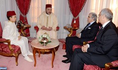 SM le Roi reçoit le Président du CESE et Wali Bank Al Maghrib