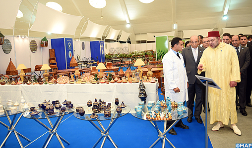 SM le Roi inaugure à la foire internationale de Casablanca une exposition-vente des produits réalisés par les pensionnaires des établissements pénitentiaires