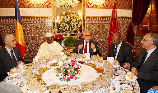 M. Benkirane préside un dîner offert par SM le Roi en l’honneur du Premier ministre tchadien