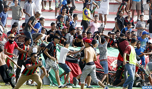 Incidents au Stade Fath: L’AS FAR écope de 4 matchs à huis clos assortis d’une amende de 30.000 dhs (FRMF)