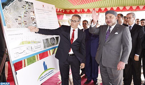 SM le Roi lance et inaugure à Casablanca de grands projets structurants