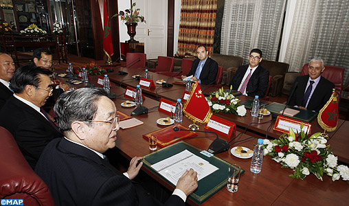 Talbi Alami et le président du comité national de la Conférence consultative politique du peuple chinois examinent les moyens de renforcer les relations bilatérales