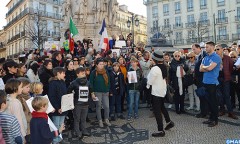 Un rassemblement à Lisbonne en solidarité avec les victimes des attentats de Paris