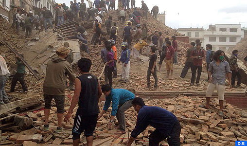 Sur Hautes instructions Royales, le Maroc décide d’accorder une aide d’urgence d’un million de dollars au Népal affecté par un séisme dévastateur