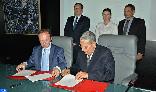 Signature d’un accord de coopération stratégique entre Attijariwafa bank et la Banque Tchèque pour l’Export