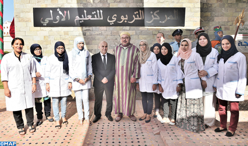 INDH: SM le Roi inaugure un Centre éducatif d’enseignement préscolaire à Beni Makada à Tanger