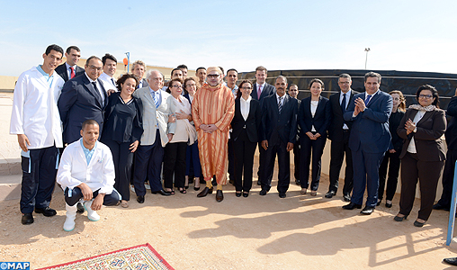 Province Oued Eddahab : SM le Roi inaugure l’écloserie “Azura Aquaculture”