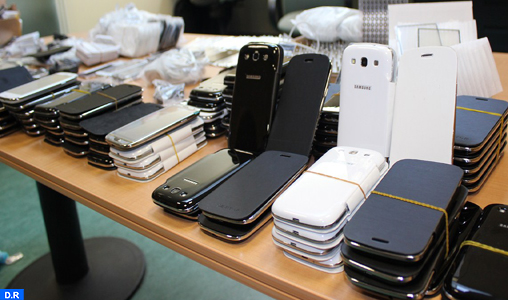 Bab Sebta: Saisie de Smartphones de contrebande d’une valeur de plus de 100.000 DH