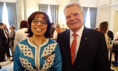 La marocaine Soraya Moket décorée de l’Ordre du mérite de la République d’Allemagne