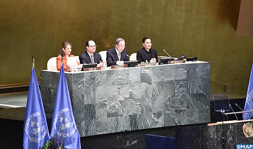 Ouverture à l’ONU de la cérémonie de signature de l’Accord de Paris en présence de Son Altesse Royale la Princesse Lalla Hasnaa, qui représente