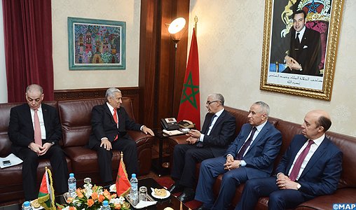 Le PM jordanien salue la pratique démocratique profondément ancrée au Maroc