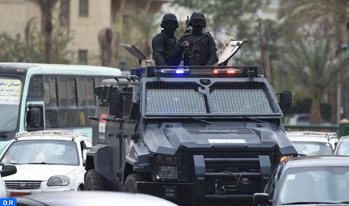 Egypte: 14 morts et 15 blessés dans deux attaques terroristes contre des barrages de sécurité dans le Sinaï (Intérieur)