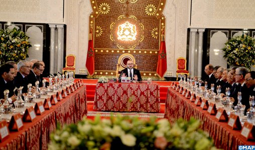 SM le Roi préside à Tanger un Conseil des ministres