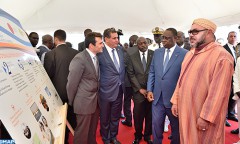 SM le Roi et le Président Macky Sall lancent le plan d’aménagement du poulpe au profit du Sénégal