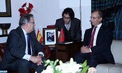 Réunion de travail à Rabat des ministres de l’Intérieur marocain et espagnol en présence de hauts responsables sécuritaires des deux pays