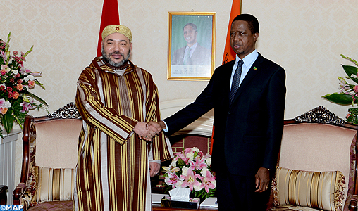 SM le Roi s’entretient avec le Président zambien