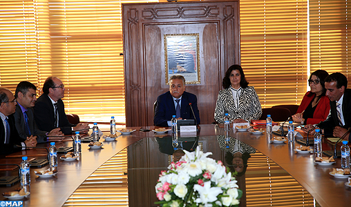 Passation des pouvoirs entre M. Benabdellah et Mme Lkhiyel, secrétaire d’Etat chargée de l’habitat