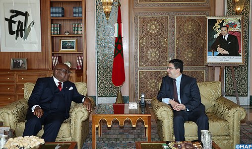 M. Bourita s’entretient à Rabat avec le président du parlement ghanéen