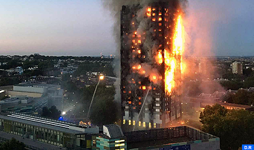 Au moins six morts dans l’incendie dans un immeuble à Londres (bilan provisoire)