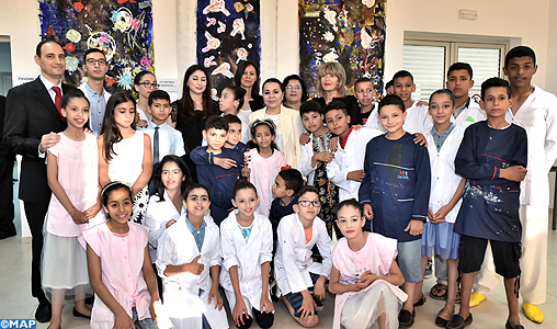 SAR la Princesse Lalla Asmaa préside la cérémonie de fin d’année scolaire de la Fondation Lalla Asmaa pour enfants et jeunes sourds