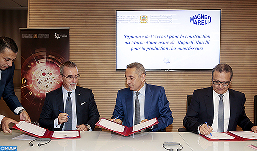 Signature d’un accord avec le groupe Magneti Marelli pour la production de composants automobiles pour un investissement de 37 millions d’euros