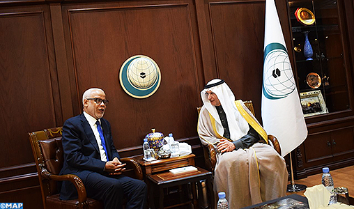 Jeddah: M. Yatim s’entretient avec le SG de l’OCI sur les défis qu’affrontent les Etats membres de l’organisation dans le domaine du travail