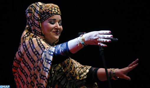 Festival international des Nomades: M’hamid El Ghizlane vibre aux rythmes de la chanson hassanie