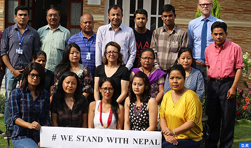 Kenza Aqrtit, ou la marocaine consacrée à l’accompagnement des partis et des institutions politiques au Népal