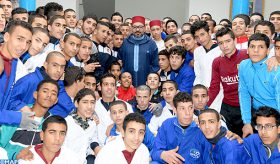 Salé: SM le Roi inaugure un Centre de formation professionnelle à la prison locale El Arjat II et lance le programme d’appui à l’auto-emploi des ex-détenus – Ramadan 2018