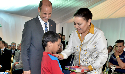 SAR la Princesse Lalla Asmae préside la cérémonie de fin d’année scolaire 2017-2018 de la Fondation Lalla Asmae pour Enfants et Jeunes Sourds
