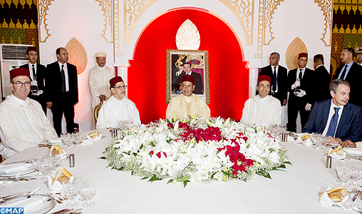 SAR le Prince Moulay Rachid préside à Tanger un déjeuner offert par le Chef du gouvernement à l’occasion de la fête du Trône