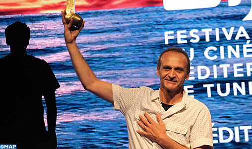 “Ghost Hunting” du Palestinien Raed Andoni remporte le “Manar d’Or” du 1er festival du cinéma méditerranéen de Tunisie