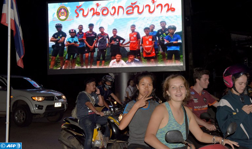 Sauvetage des 12 enfants piégés en Thaïlande : une salve mondiale de félicitations