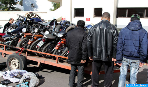 Arrestation de trois individus présumés impliqués dans le trafic de motos volées, faux et usage de faux