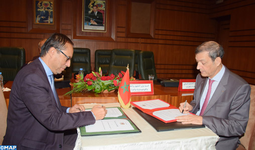 Signature à Rabat de deux conventions-cadres de partenariat en matière de gestion du domaine public