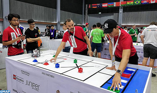 De jeunes férus de la High-tech marocains se mesurent aux meilleurs à l’Olympiade de la Robotique en Thaïlande
