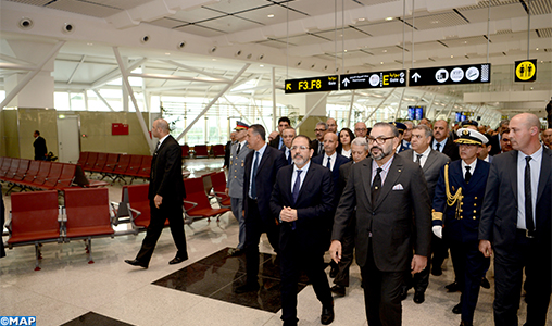 SM le Roi inaugure le nouveau Terminal 1 de l’aéroport Mohammed V de Casablanca et lance la mise en service de plusieurs infrastructures aéroportuaires de portée nationale