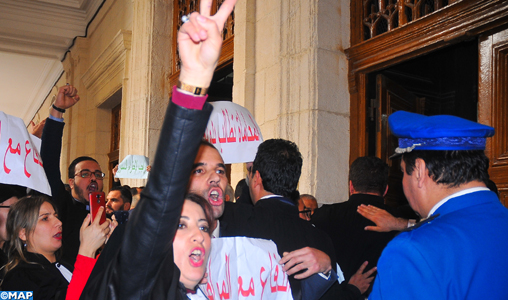 Sit-in des avocats à Alger contre le 5ème mandat présidentiel