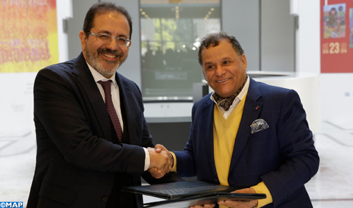 FNM/ONDA: signature d’une convention de partenariat pour la promotion de la culture artistique marocaine dans les aéroports