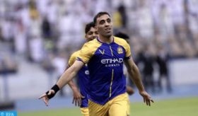 Championnat saoudien de football: l’international marocain Abderrazak Hamed-Allah remporte les prix du Soulier d’or et du meilleur buteur
