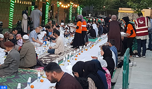 A Londres, les différentes cultures se rencontrent pour célébrer le Ramadan