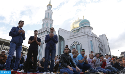 Les musulmans de Saint-Pétersbourg accueillent le Ramadan dans la piété et le recueillement