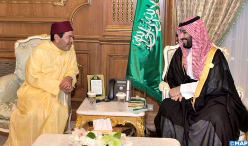 SAR le Prince Moulay Rachid rencontre le Prince héritier d’Arabie saoudite en marge du Sommet de l’OCI